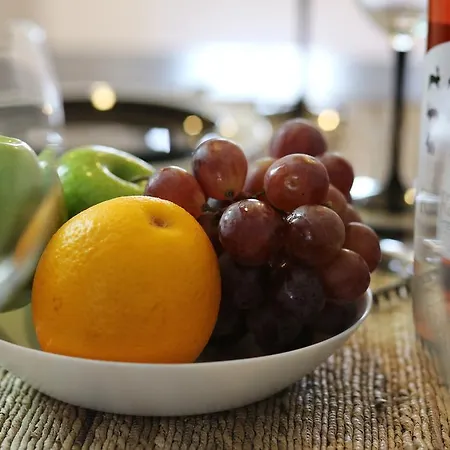 Phoebe 13 Old Town Апартаменты