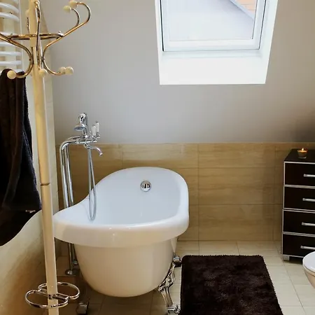 Phoebe 13 Old Town Щецин