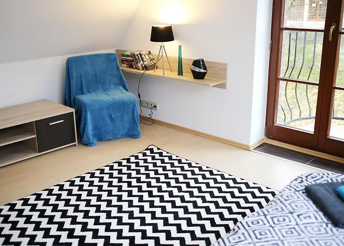 Апартаменты Phoebe 13 Old Town *