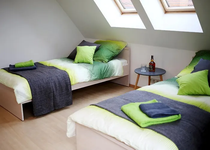 Phoebe 13 Old Town * Щецин