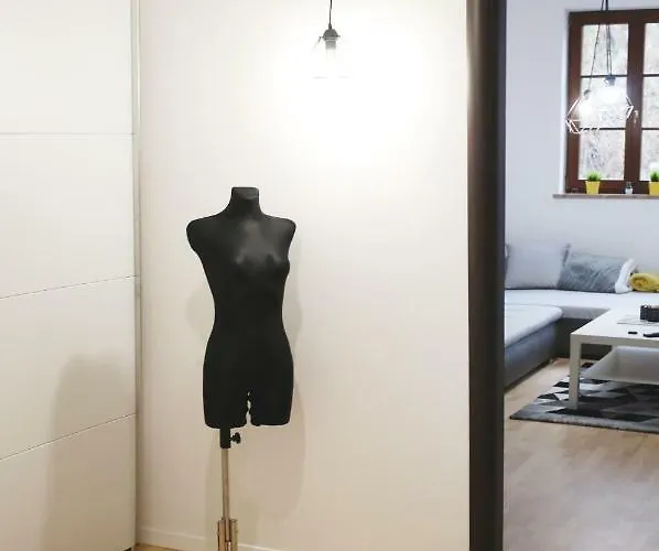 Phoebe 13 Old Town Apartmán *